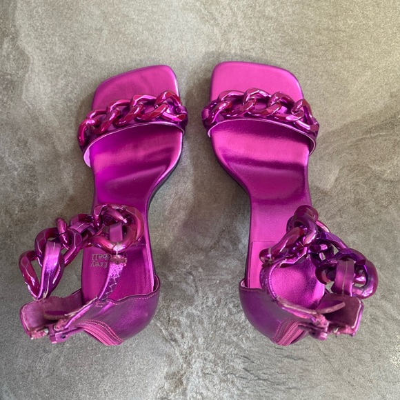 Jeffrey Campbell Metallic Pink Chain Square Heels - ABSOLUTELY STUNNING!!! - Picture 2 of 4